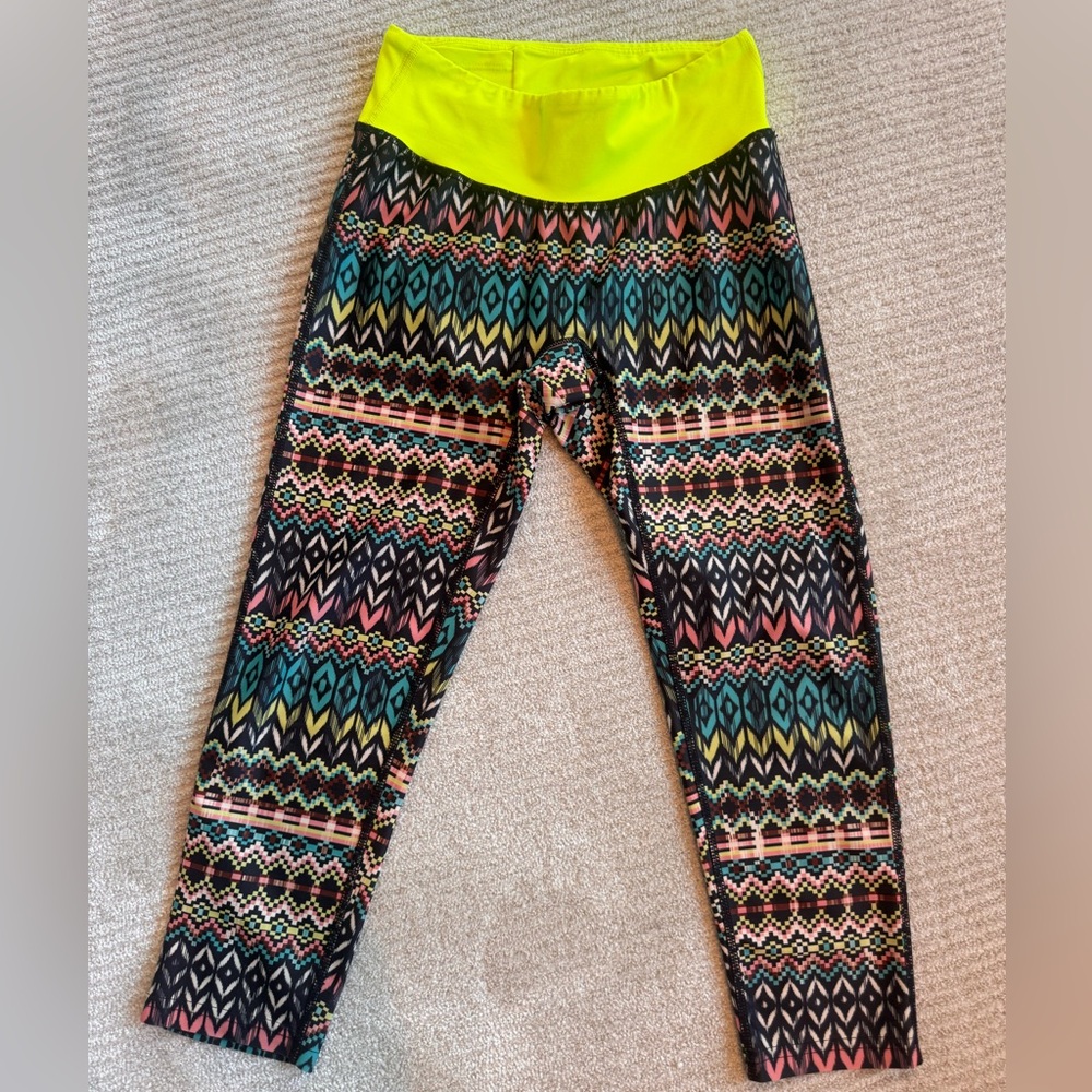 PRISMSPORT Women’s Leggings with Neon Yellow and Multicolor Pattern